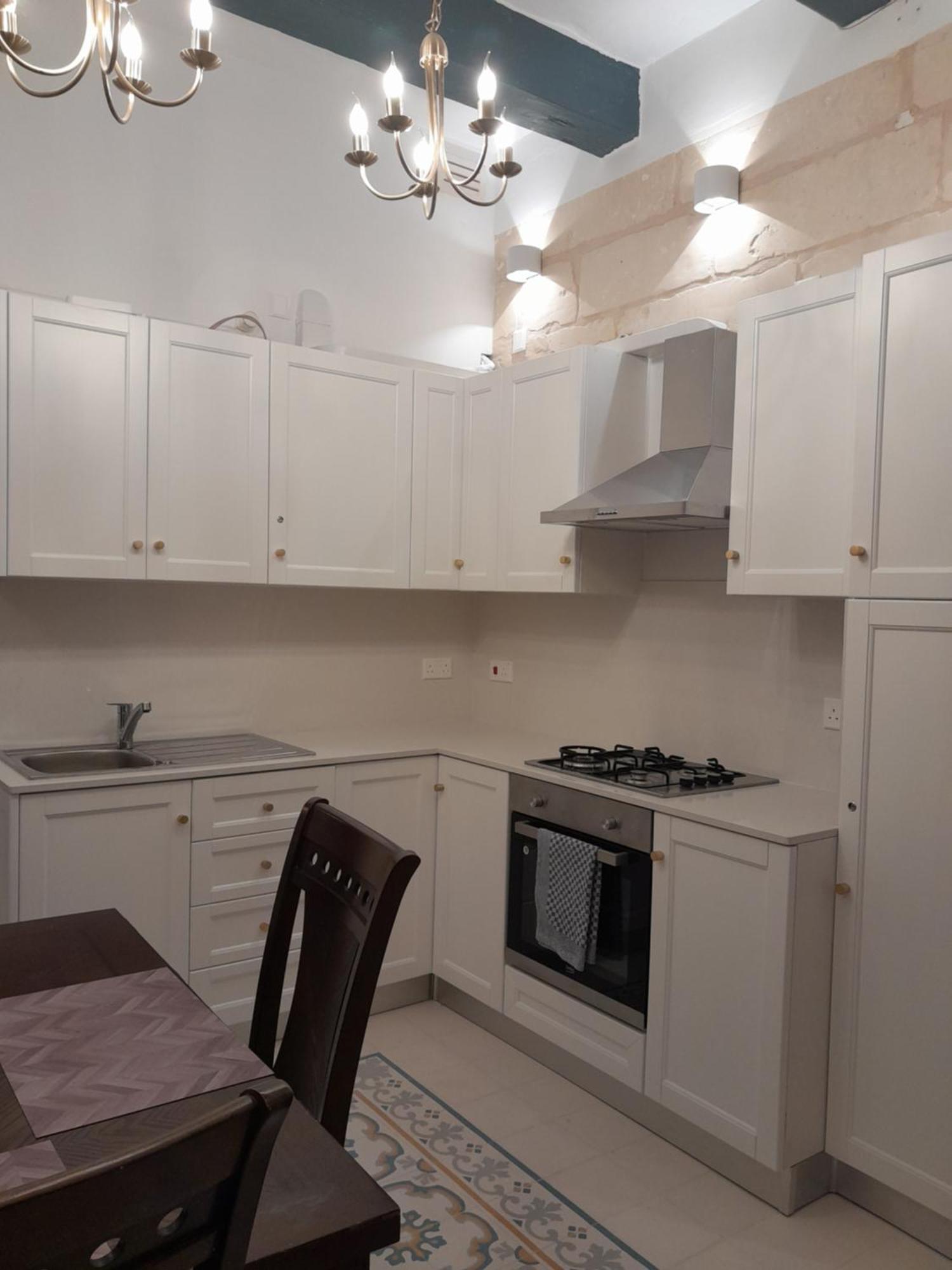 Charming Town House In Cospicua, Valperga Rooms Экстерьер фото